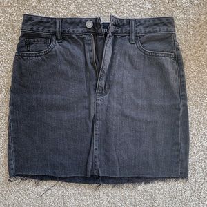 black mini skirt size 27
